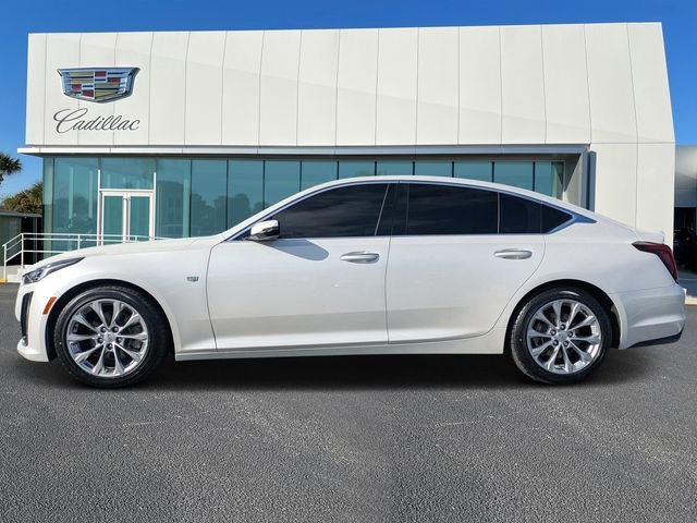 Used 2022 Crystal White Tricoat Cadillac Premium Luxury image 6
