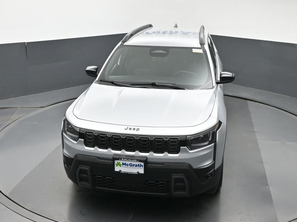 New 2026 Silver Zynith Clearcoat Jeep Laredo image 22