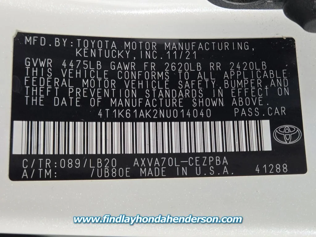 Used 2022 Pearl Toyota XSE image 13