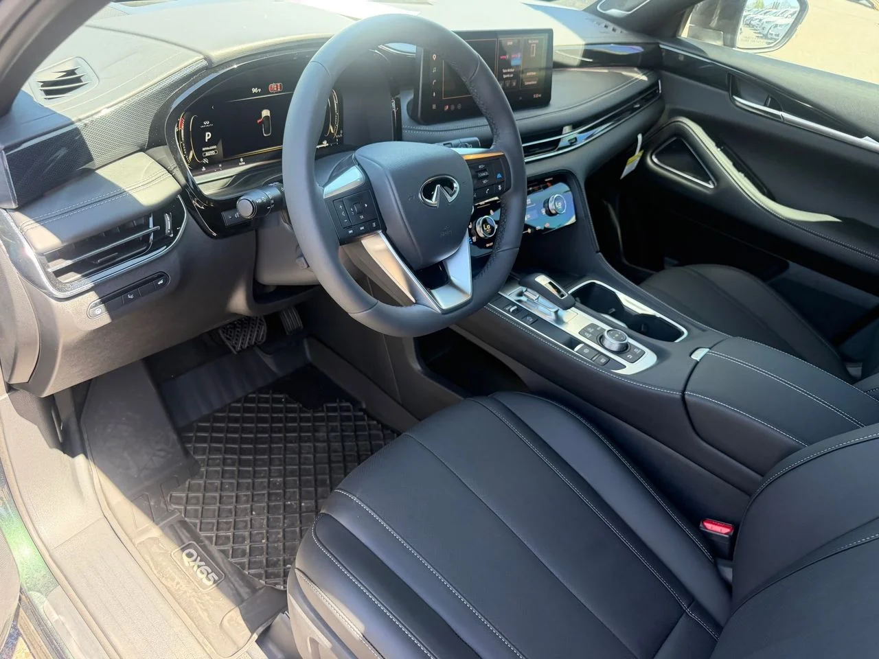 New 2027 DEEP EMERALD INFINITI Sport AWD image 11