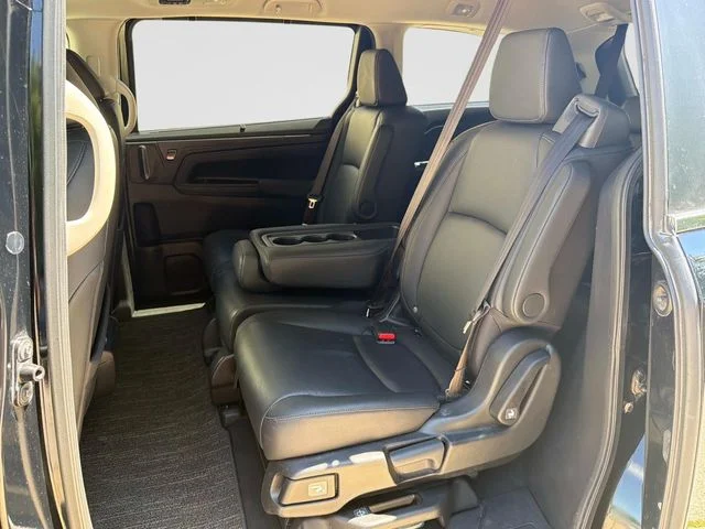 2025 Honda Odyssey EX-L - Photo 17