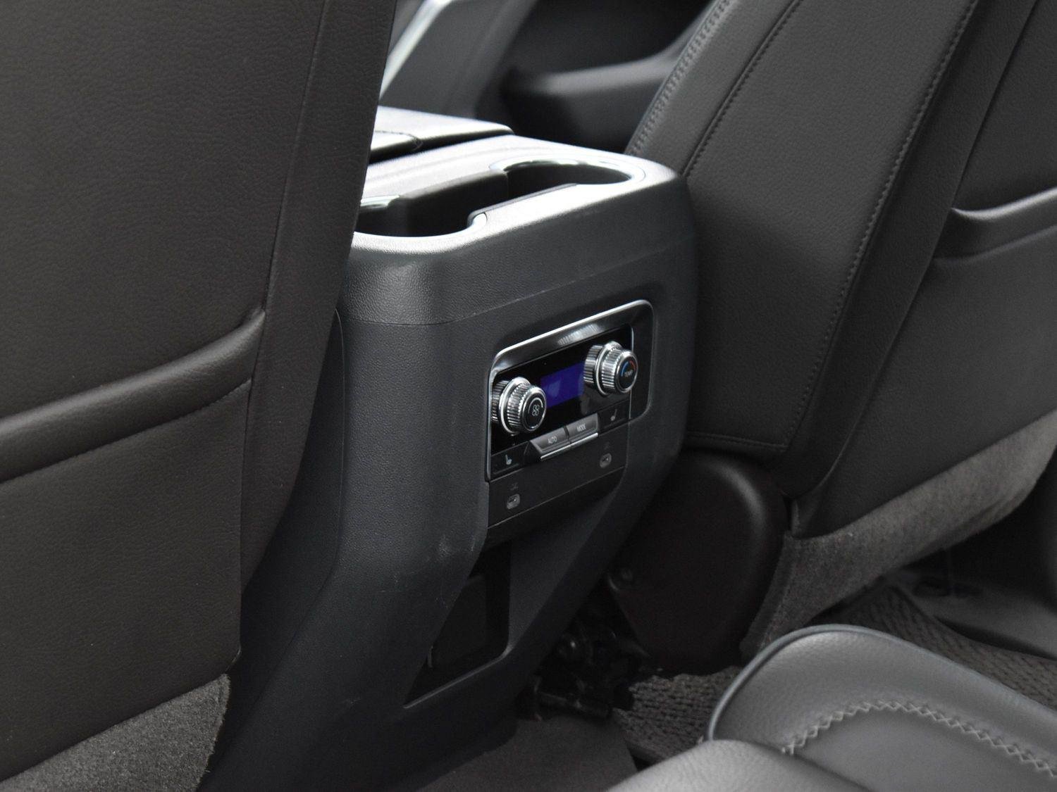 Used 2021 Hunter Metallic GMC Denali image 32