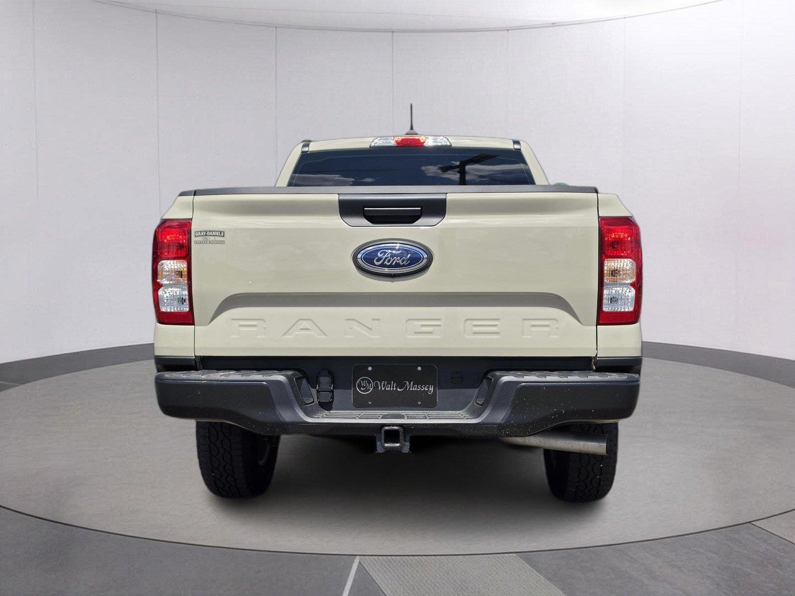 Used 2025 Desert Sand Ford XL image 4