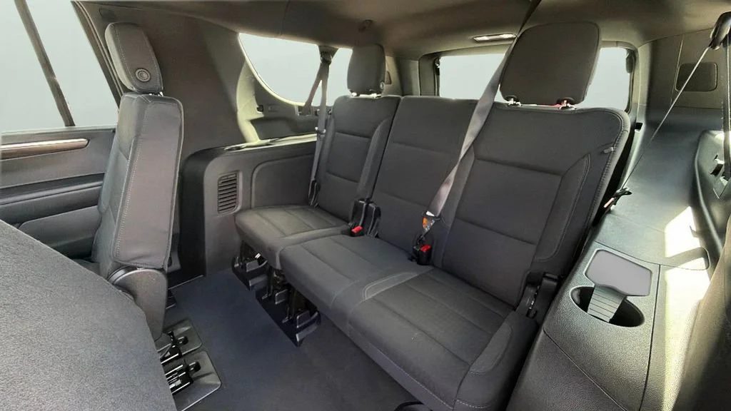 Used 2025 Black Chevrolet LS image 29