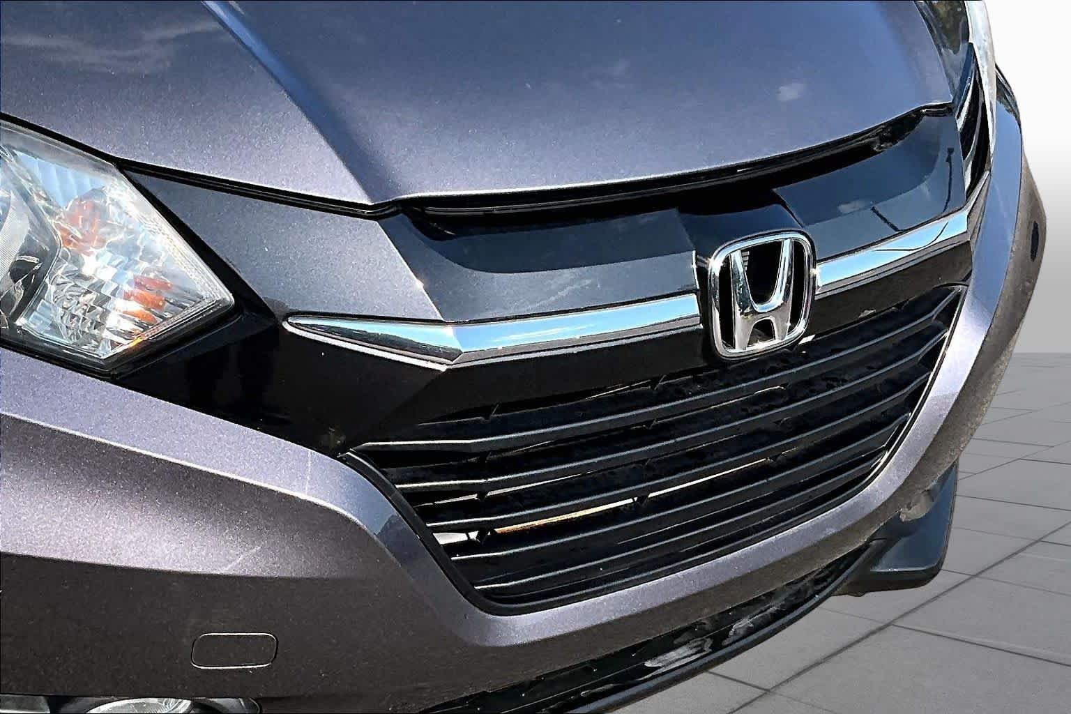 Used 2017 Crystal Black Pearl Honda EX image 30