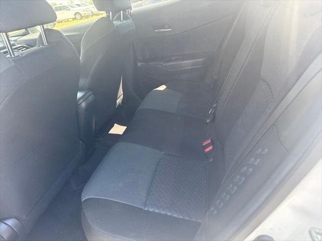 Certified Used 2021 BLIZZARD PEARL Toyota  image 6
