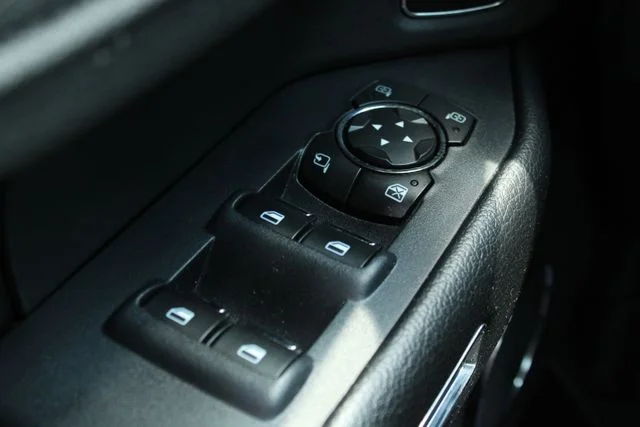 Used 2018 Gray Ford XLT image 21