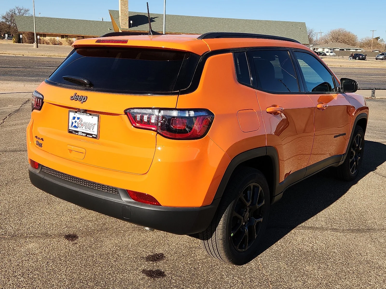 New 2026 Orange Jeep LATITUDE ALTITUDE 4X4 image 4