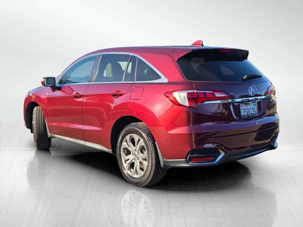 Used 2017 Basque Red Pearl II Acura Technology Package image 8