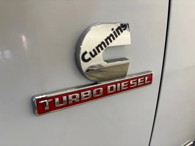 Used 2023  Ram Laramie image 11