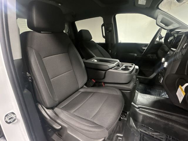 2025 GMC Sierra 3500 Chassis Cab Pro - Photo 24