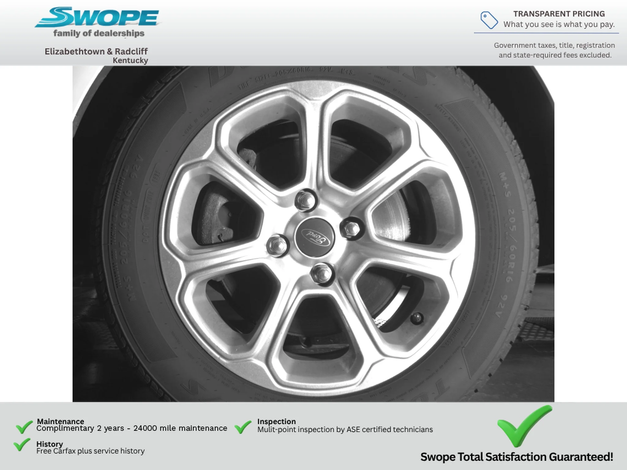 Used 2018 Diamond White Ford SE image 21