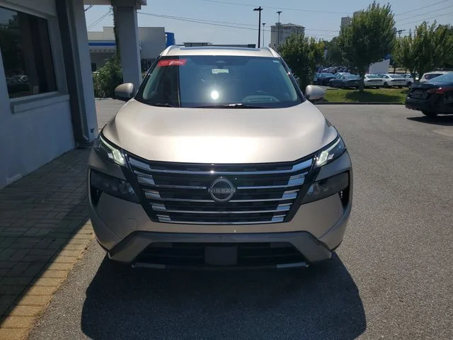 Certified Used 2025 Gold Nissan SL image 14