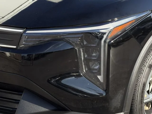 Used 2025 Aurora Black Kia LXS image 7