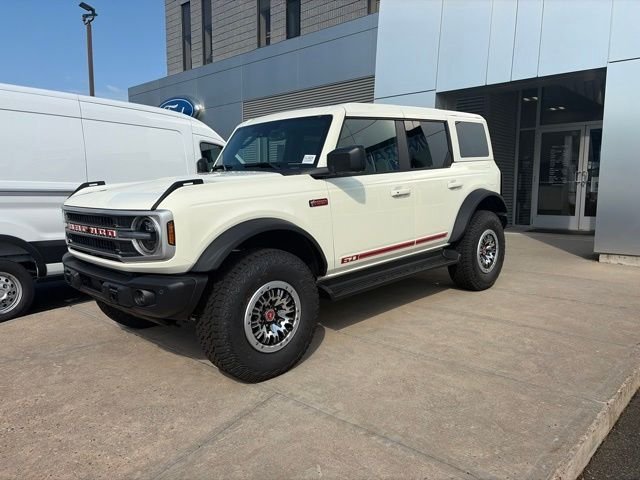 New 2026 Wimbledon White Ford Outer Banks® image 3