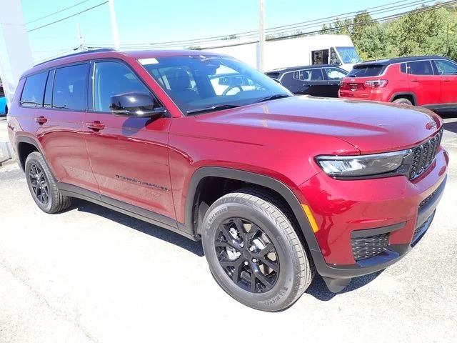 2025 Jeep Grand Cherokee L Altitude - Photo 9