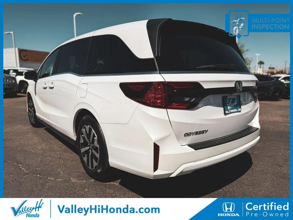 Used 2025 White Honda EX-L image 5