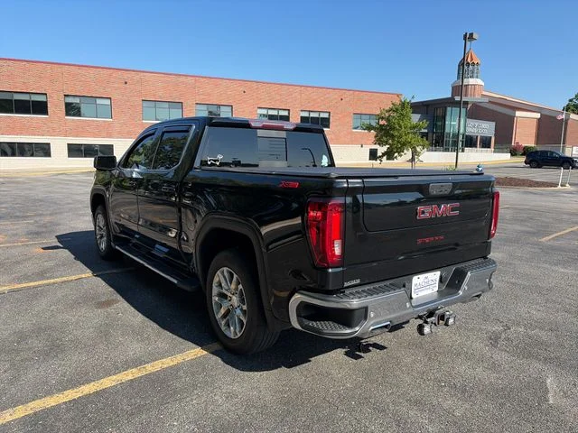 Used 2021 Black GMC SLT image 3