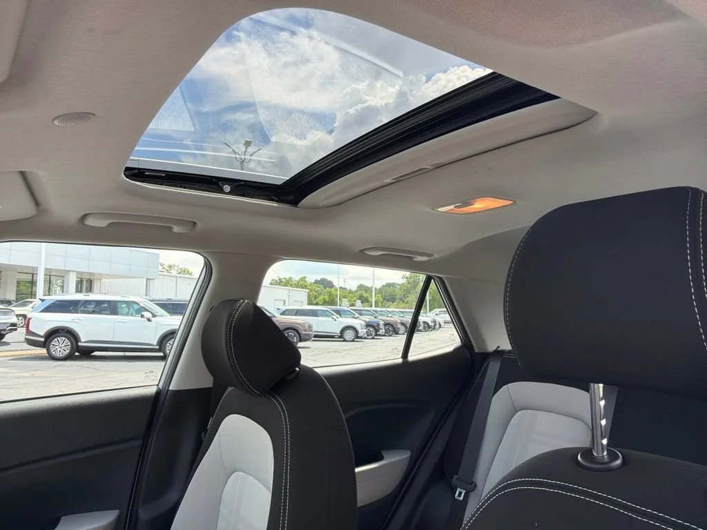 Used 2025 Silver Hyundai SEL image 14