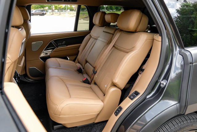 Used 2025 Gray Land Rover Autobiography image 53