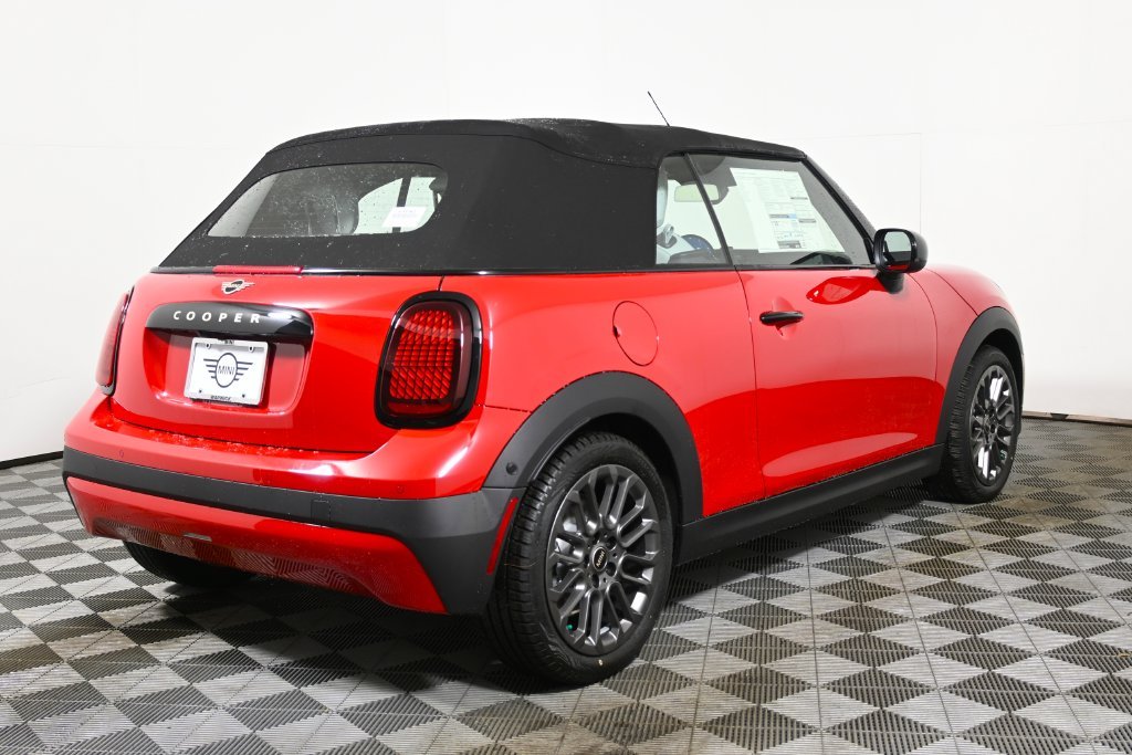 Used 2026 Red MINI  image 8