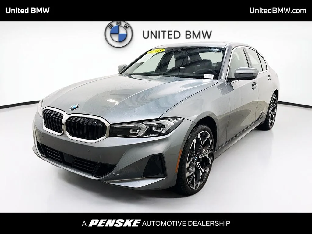 2025 BMW 3 Series 330i xDrive Sedan's photo