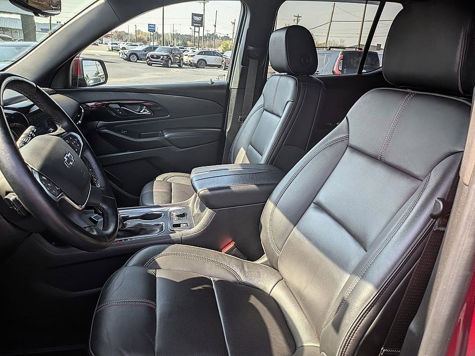 2023 Chevrolet Traverse RS - Photo 11