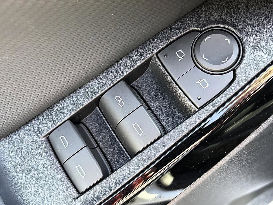 2026 Chevrolet Equinox LT - Photo 14