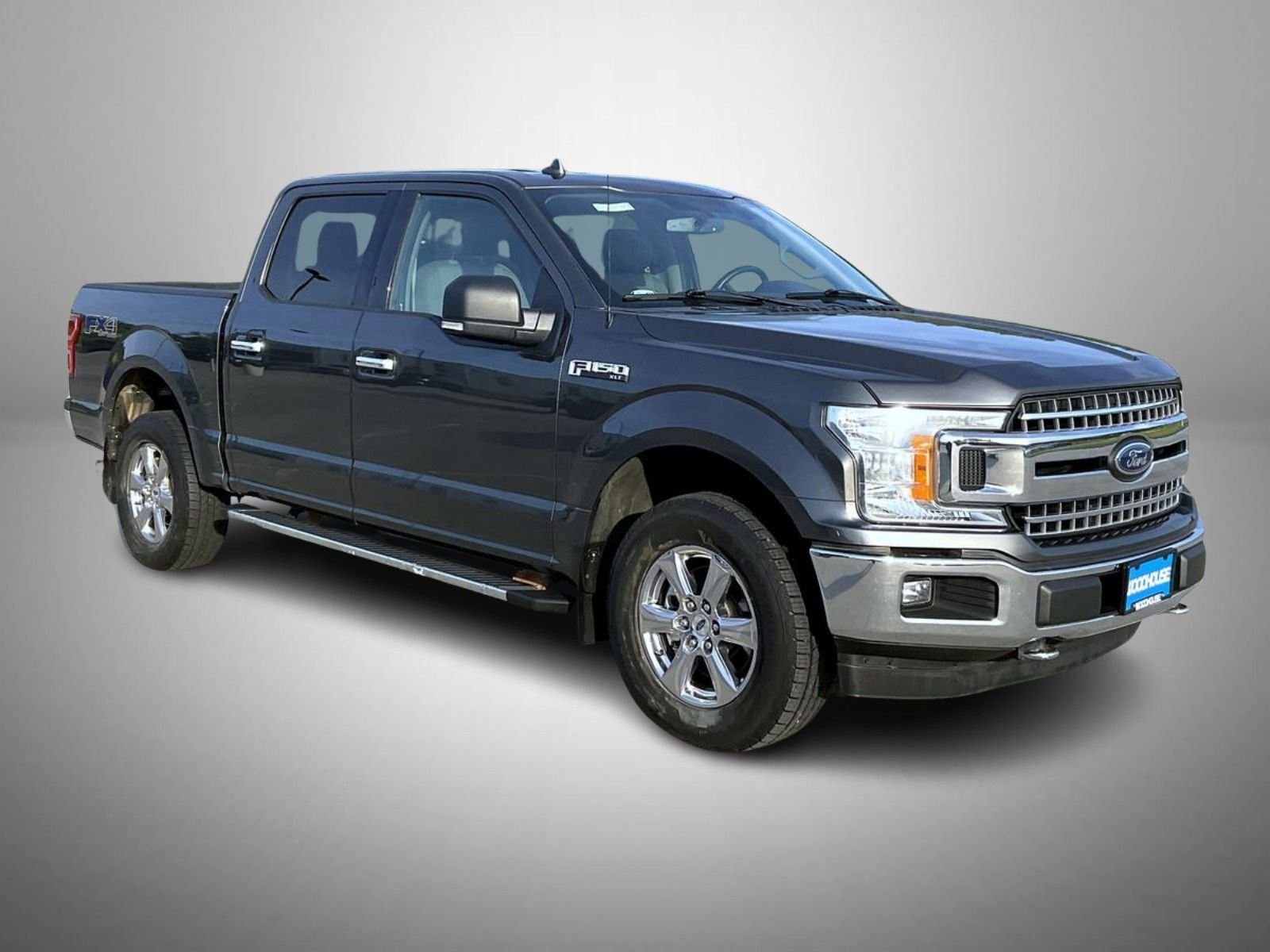 Used 2018 Gray Ford XLT image 3