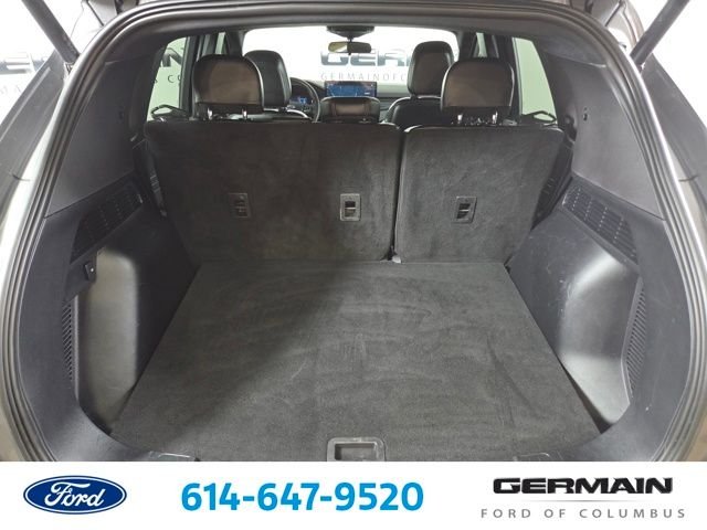 2024 Ford Escape ST-Line Select - Photo 23