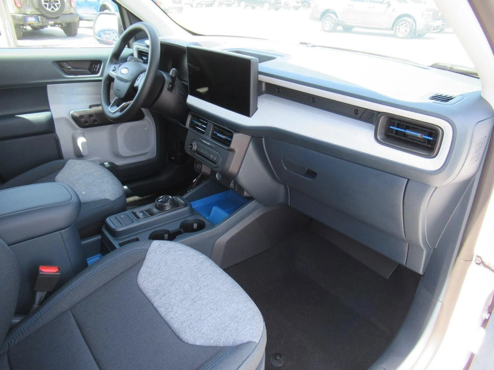 New 2026 Oxford White Ford XLT image 10