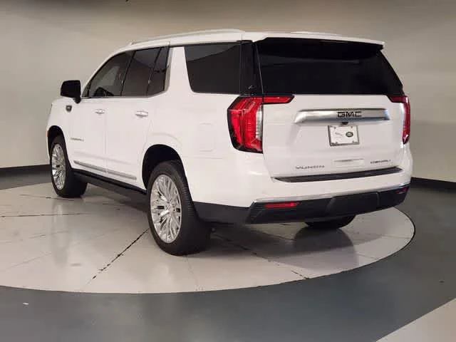 Used 2023 Summit White GMC Denali image 6