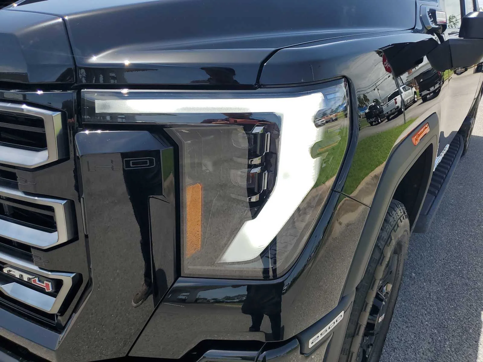 New 2026 Onyx Black GMC AT4 image 12