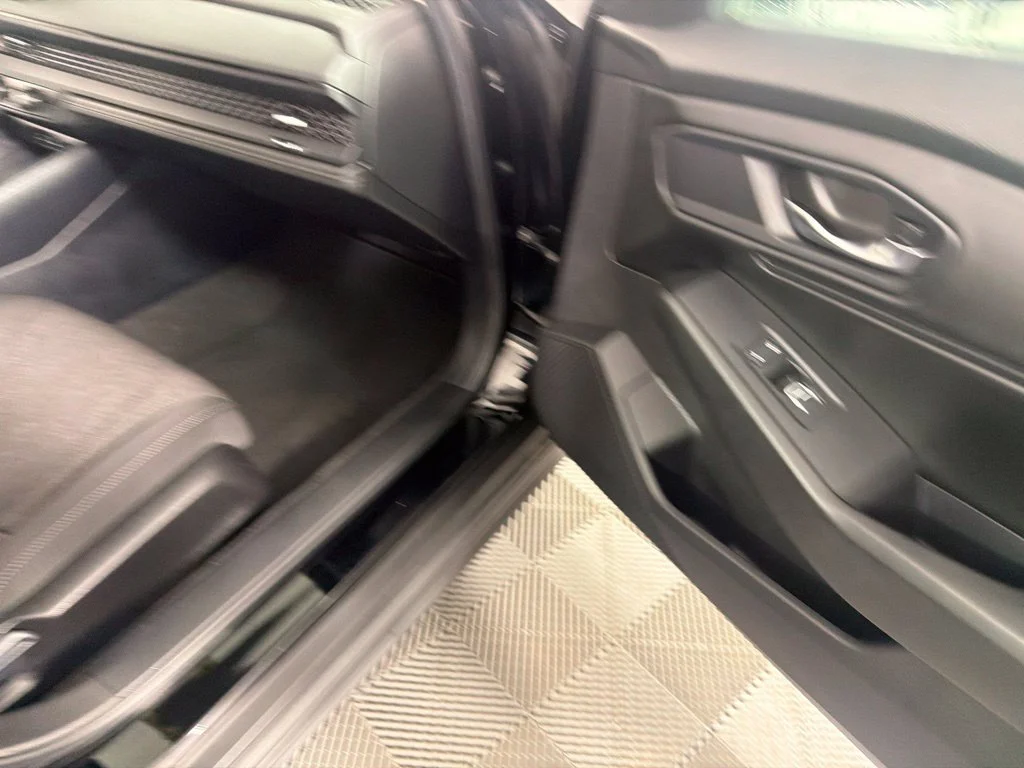 Used 2024 Crystal Black Pearl Honda EX image 21