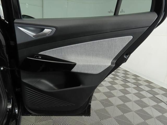 New 2026 Deep Black Pearl Volkswagen Pro image 25