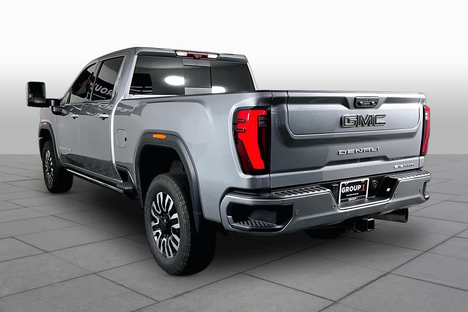 Used 2026 Sterling Metallic GMC Denali Ultimate image 12
