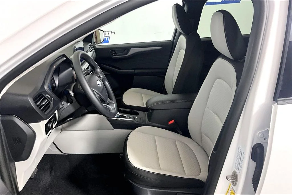 2026 Ford Escape Active - Photo 9