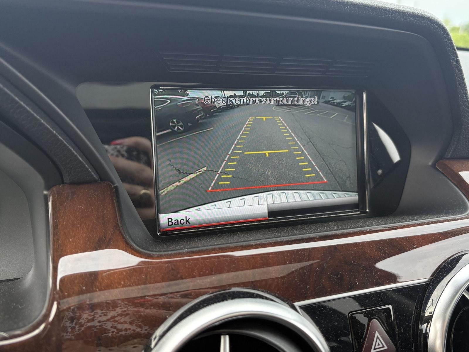 Used 2014  Mercedes-Benz GLK 350 image 12