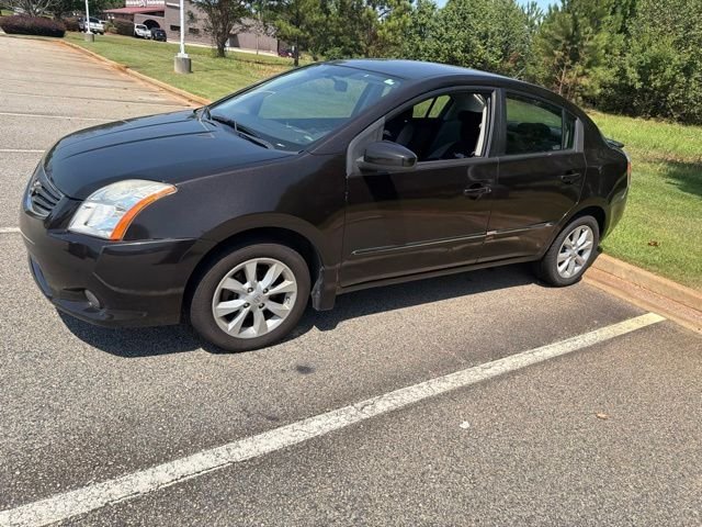 Used 2011 Black Nissan 2.0 SL image 19