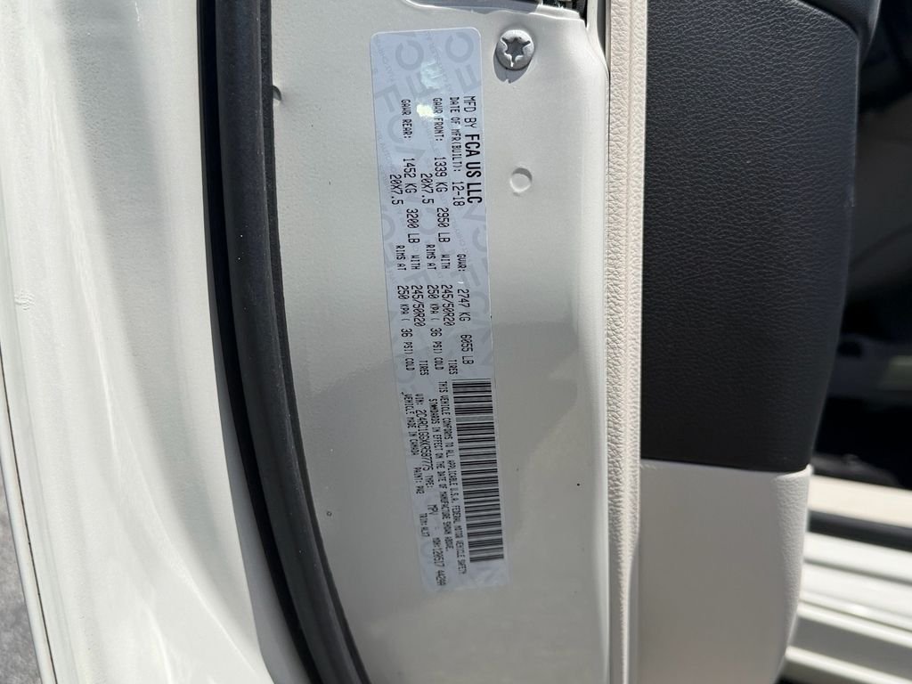 Used 2019 White Chrysler Limited image 24
