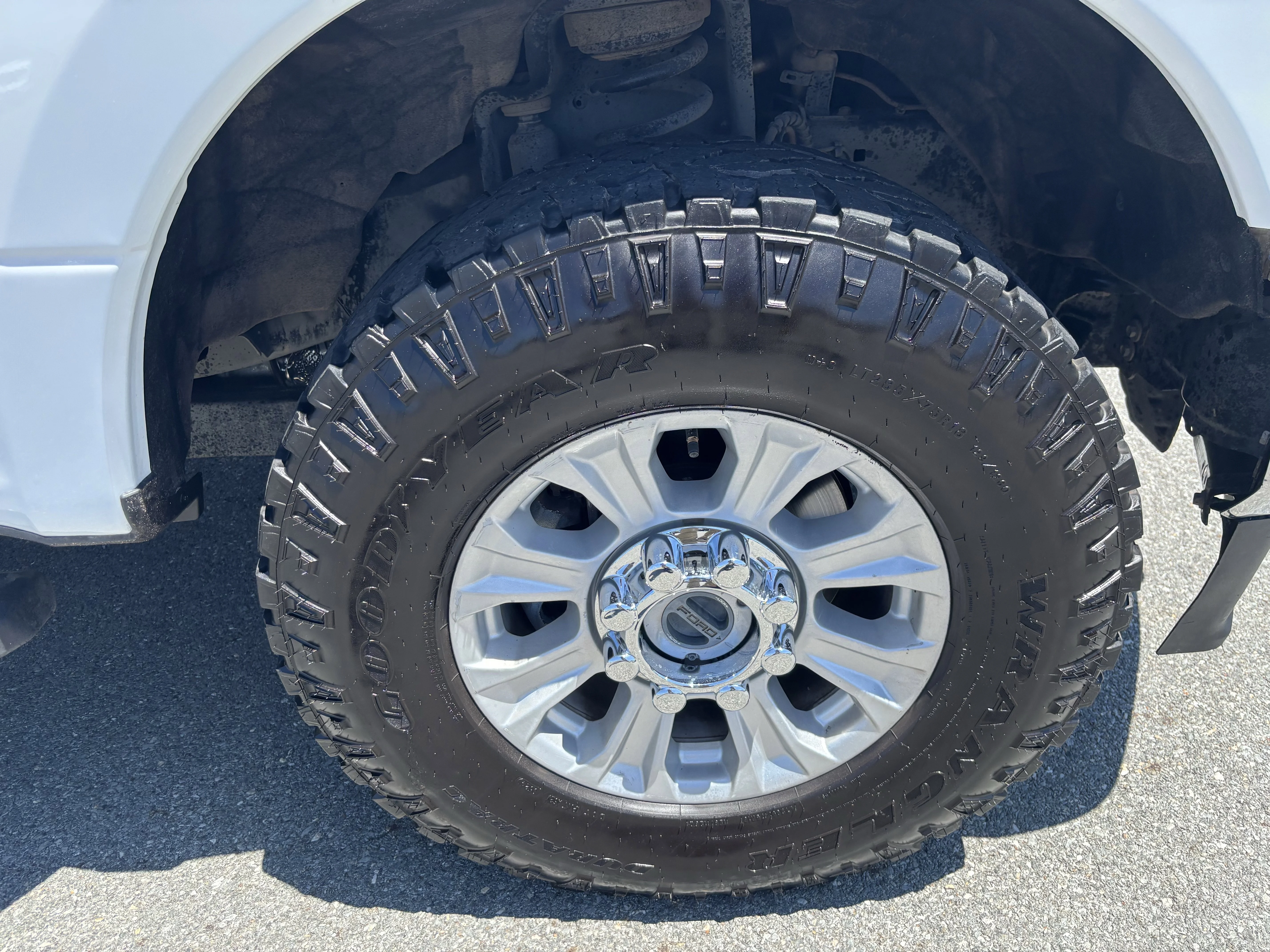 Used 2022 Oxford White Ford XLT image 42