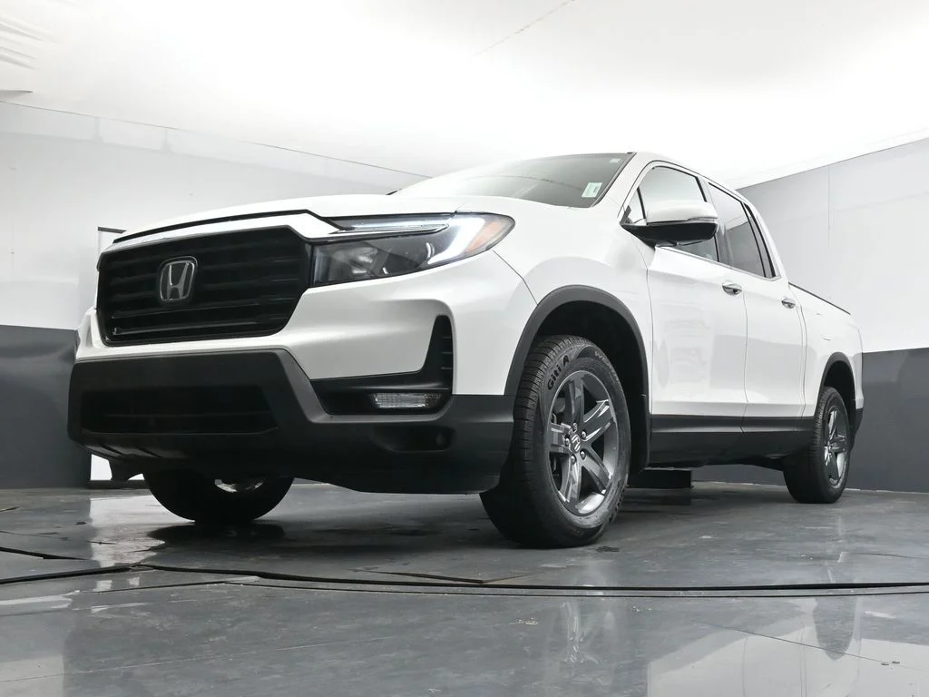 Used 2023  Honda RTL-E image 34