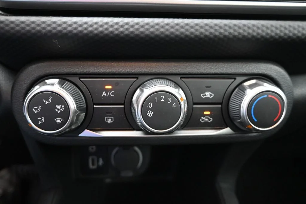 Used 2025 Black Nissan S image 18