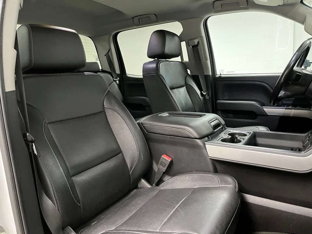 Used 2018 White Chevrolet LTZ image 57