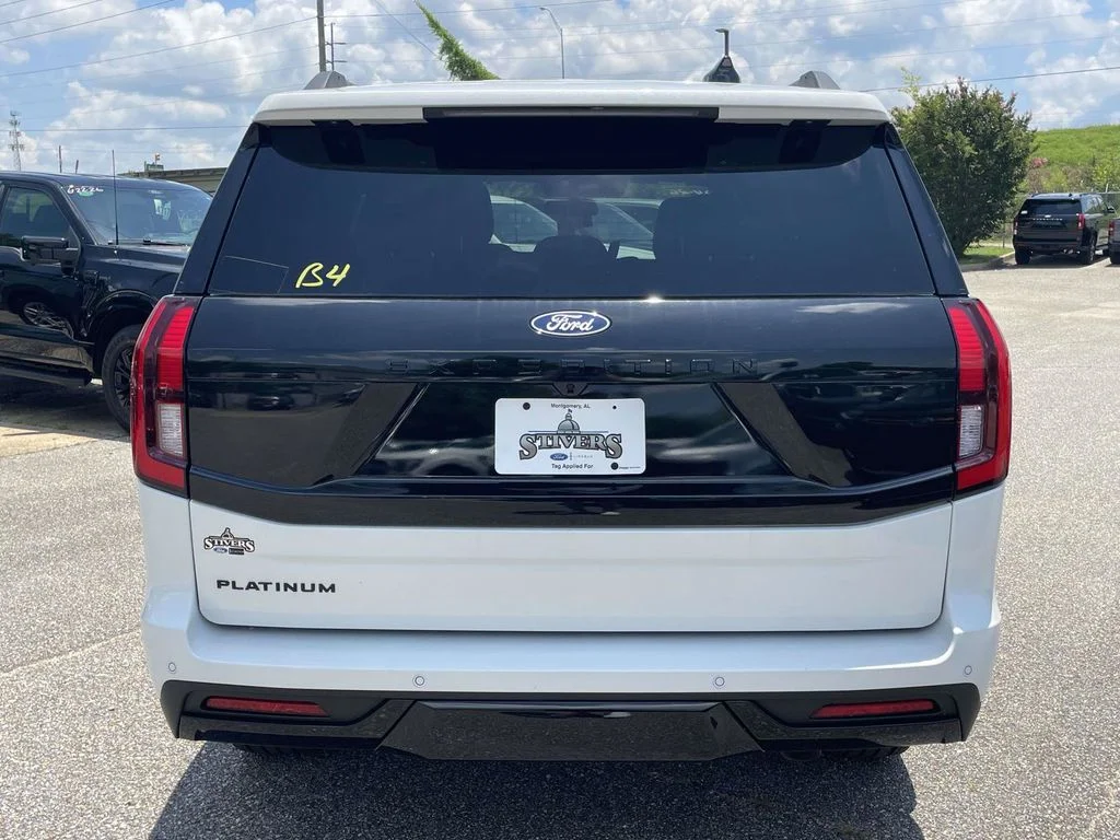 New 2027 White Ford Platinum image 4