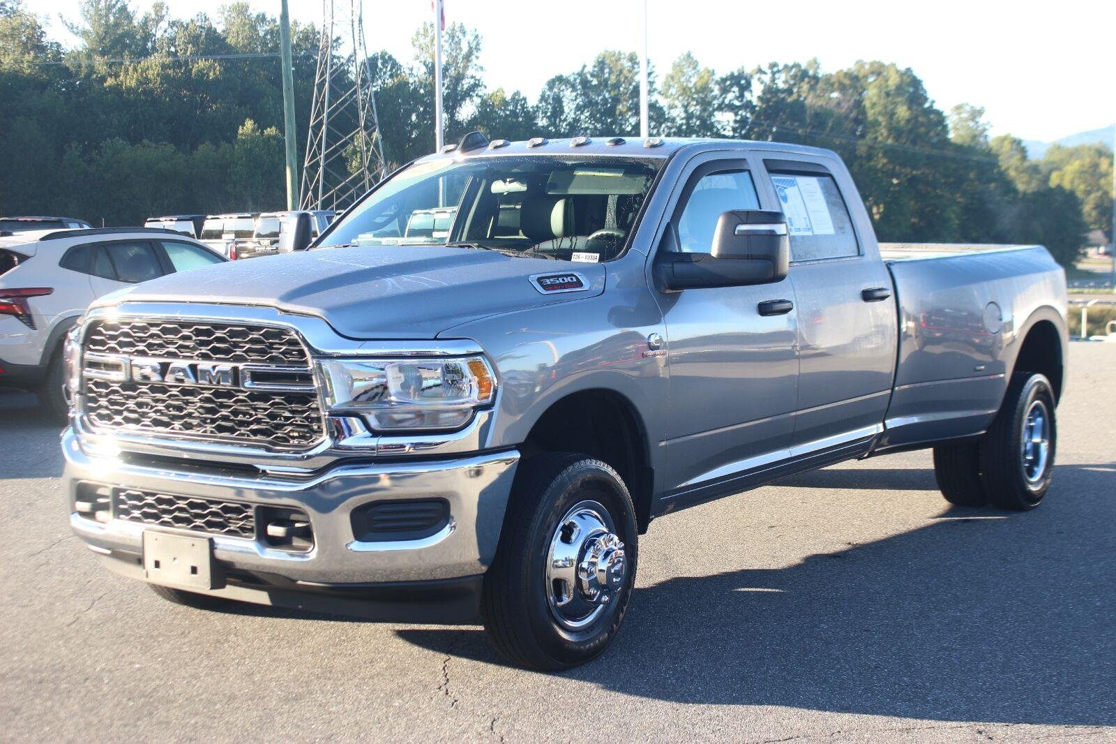 Used 2024 Silver Ram Tradesman image 3