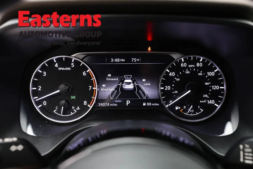 Used 2023 Gray Nissan SV image 17