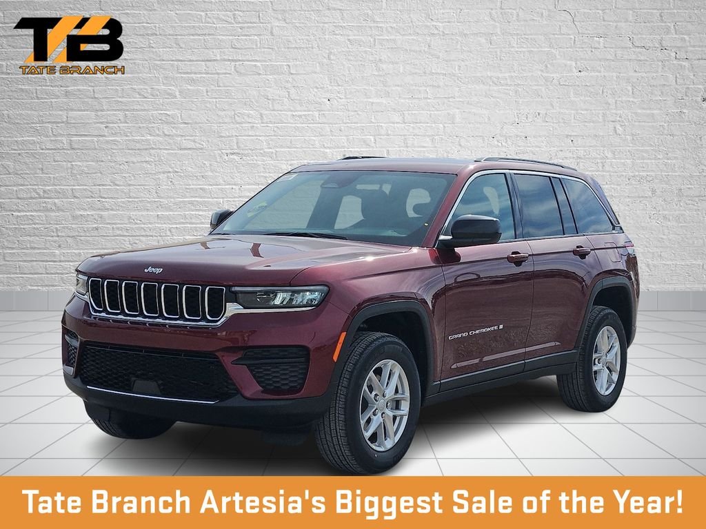 2026 Jeep Grand Cherokee Laredo 4x4's photo
