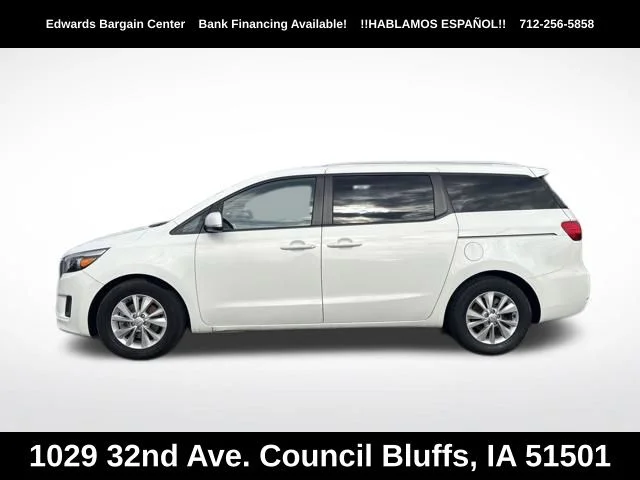 Used 2015 White Kia LX image 4