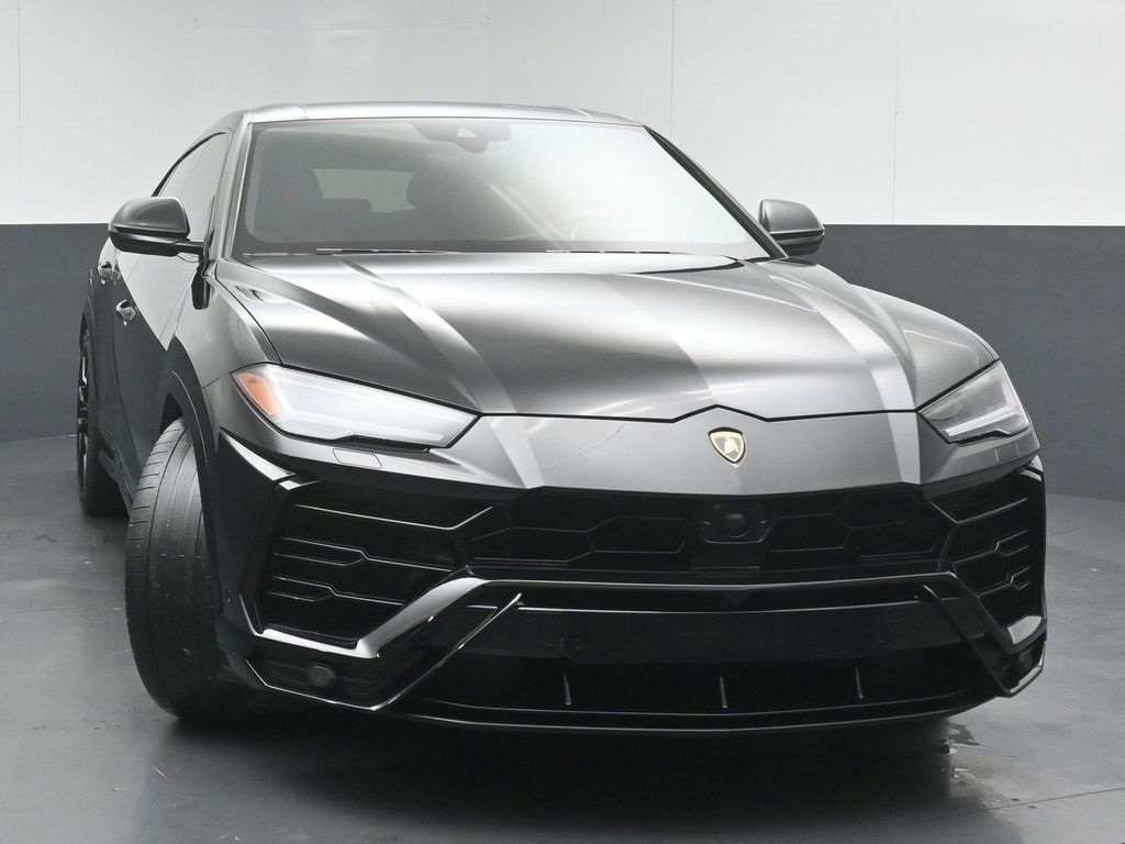 2021 LAMBORGHINI URUS - Image 1